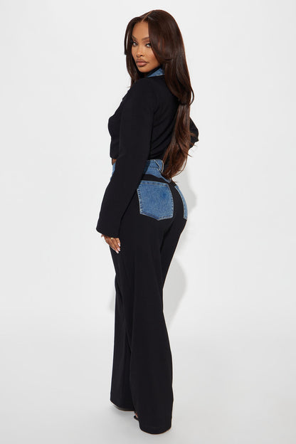 https://cdn.shopify.com/s/files/1/0293/9277/files/10-23-24_S2_22_KDXJ4062005_Black_CXB_RL_15-55-52_16515_BH.jpg?v=1729887425