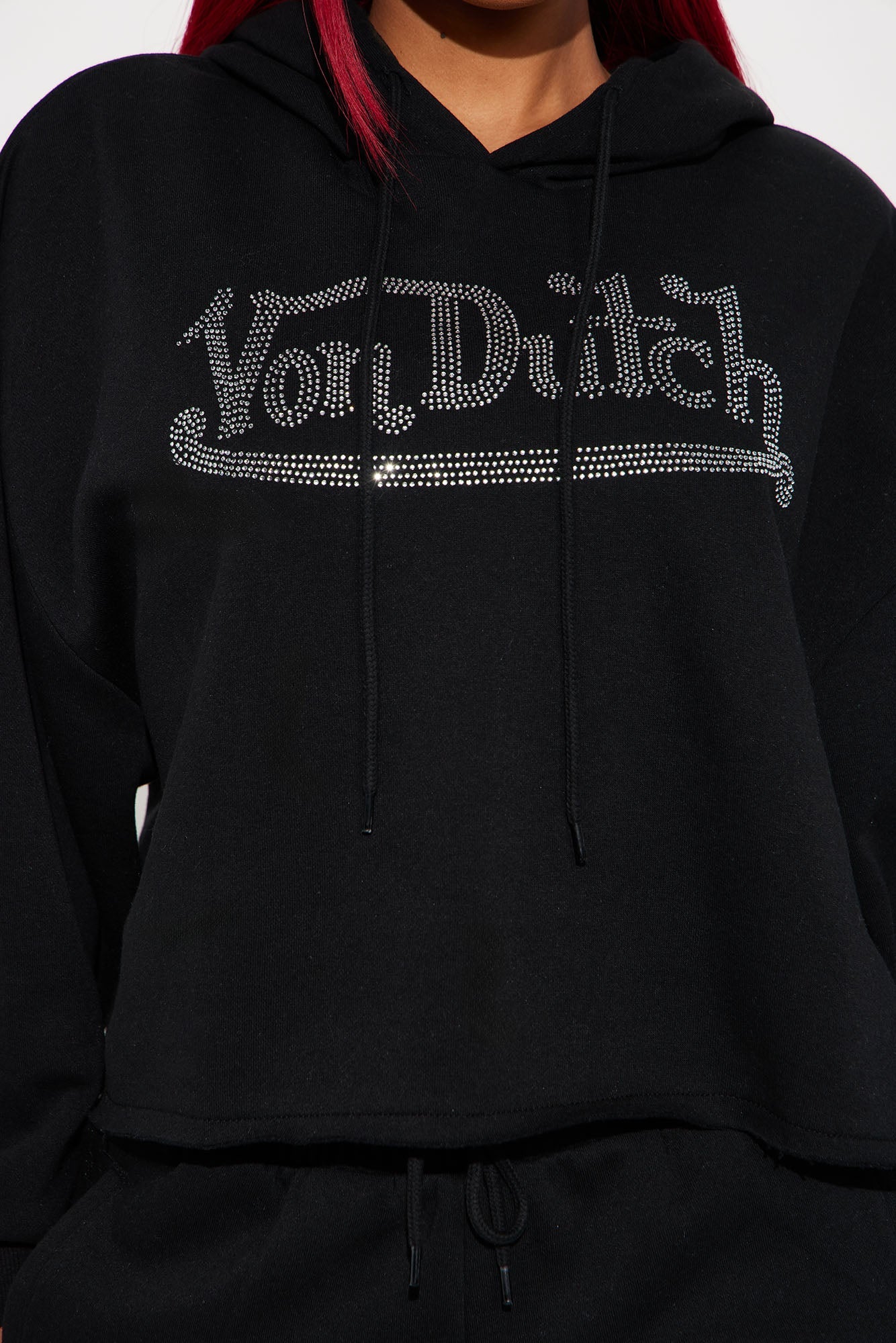 https://cdn.shopify.com/s/files/1/0293/9277/files/11-01-24_S2_10_7VND2A0910NV_Black_P_KJ_RL_15-40-13_17702_CM.jpg?v=1730759577