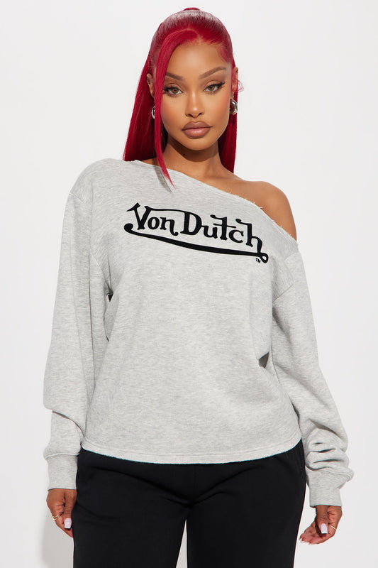 https://cdn.shopify.com/s/files/1/0293/9277/files/11-01-24_S2_12_7VND7A2377NV_HeatherGrey_KJ_RL_15-42-39_17714_SL.jpg?v=1730758863