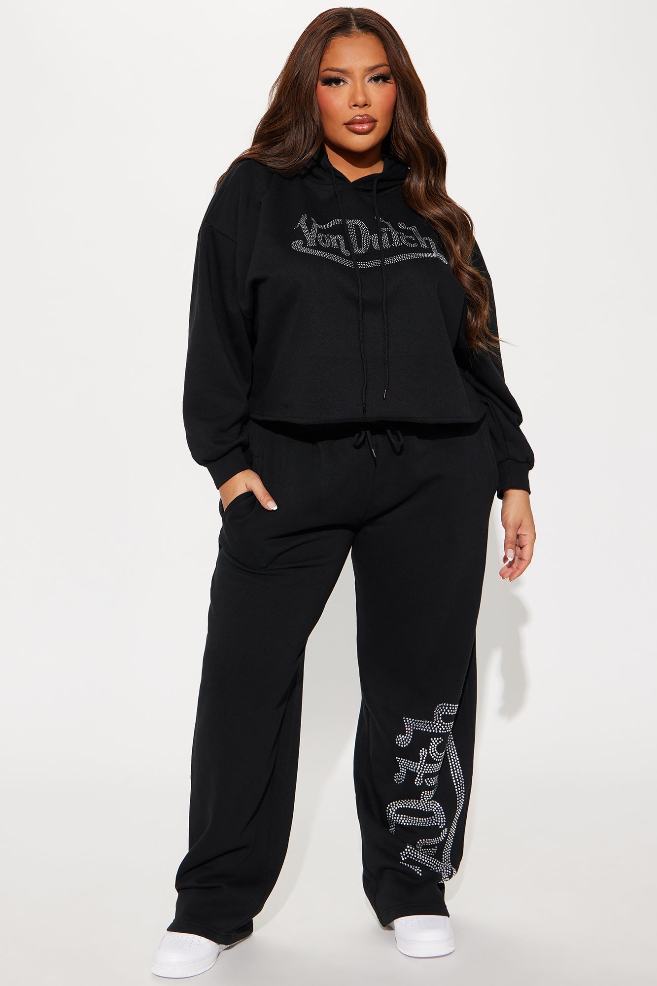 https://cdn.shopify.com/s/files/1/0293/9277/files/11-01-24_S4_44_7VND2A0910NV_Black_AZ_AC_13-35-25_PLUS_88689_PXF.jpg?v=1730840496