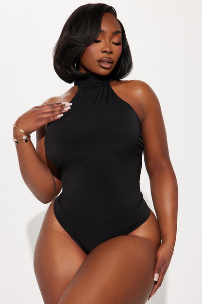 https://cdn.shopify.com/s/files/1/0293/9277/files/11-04-24_S4_51_T6193PD_Black_KS_SS_14-17-05_PLUS_89625_PXF.jpg?v=1731002633