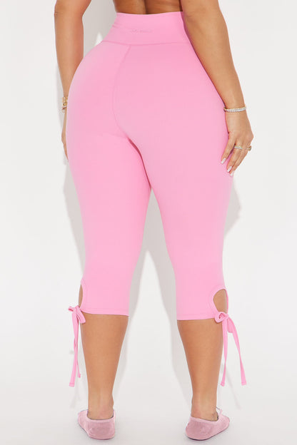 https://cdn.shopify.com/s/files/1/0293/9277/files/11-22-24_S1_68_ZDNVSP1384_BubblegumPink_CXB_DO_15-20-40_45811_PXF_SL.jpg?v=1732734451