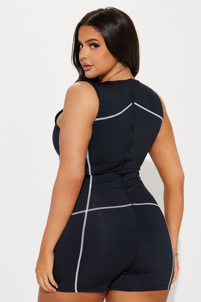 https://cdn.shopify.com/s/files/1/0293/9277/files/11-27-24_S4_1_ZDNVSP1413_Black_ZSR_CXB_IM_10-00-00_PLUS_101932_EH.jpg?v=1732738893