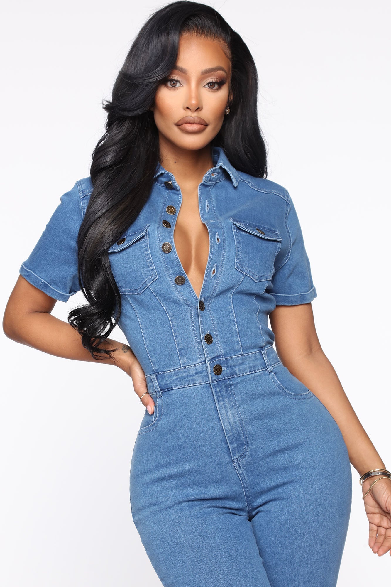 https://cdn.shopify.com/s/files/1/0293/9277/products/11-29-19_Studio_1_13-59-24_20__HMP30720_MediumWash_3707_JF.jpg?v=1740183077