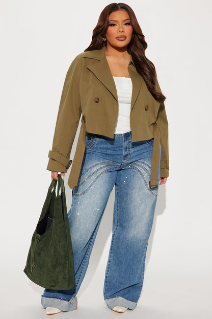 https://cdn.shopify.com/s/files/1/0293/9277/files/12-09-24_S4_29_KCSO4040502D_Olive_KS_IM_13-23-35_PLUS_107058_PXF.jpg?v=1735928351