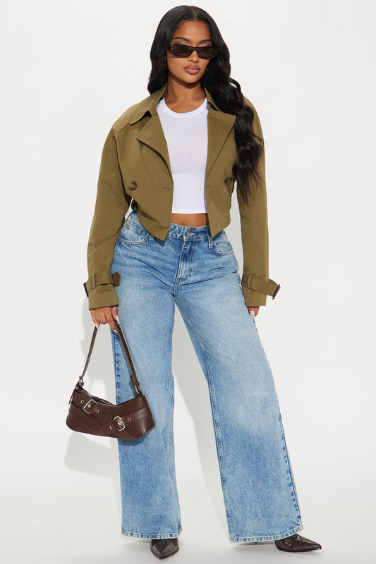 https://cdn.shopify.com/s/files/1/0293/9277/files/12-20-24_S4_43_KCSO4040502D_Olive_S_AE_PC_14-22-07_113244_PXF_6f55e576-965d-4527-bbd7-28dc263a9b07.jpg?v=1738778183
