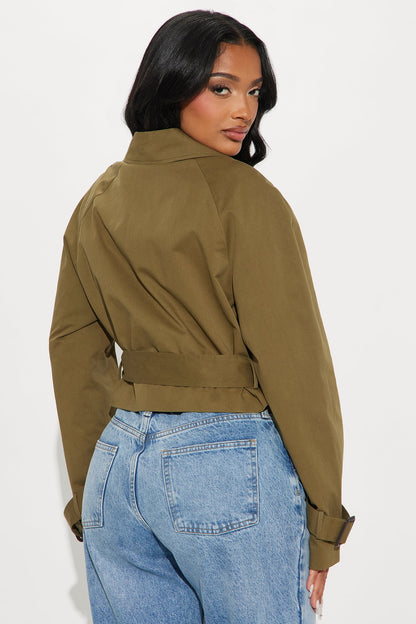 https://cdn.shopify.com/s/files/1/0293/9277/files/12-20-24_S4_43_KCSO4040502D_Olive_S_AE_PC_14-26-09_113261_PXF_0934a145-8a05-4224-a4f9-9b64d0a76e6c.jpg?v=1735928351