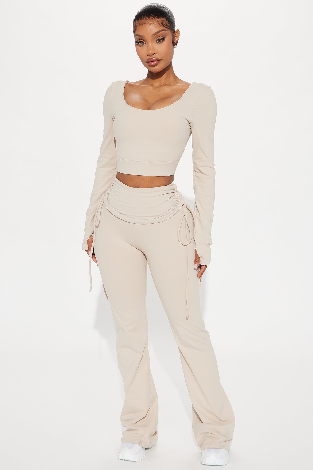 https://cdn.shopify.com/s/files/1/0293/9277/files/12-30-24_S2_9_ZDNVSP1329_LightTaupe_CXB_RL_12-36-20_27620_PXF.jpg?v=1738360231