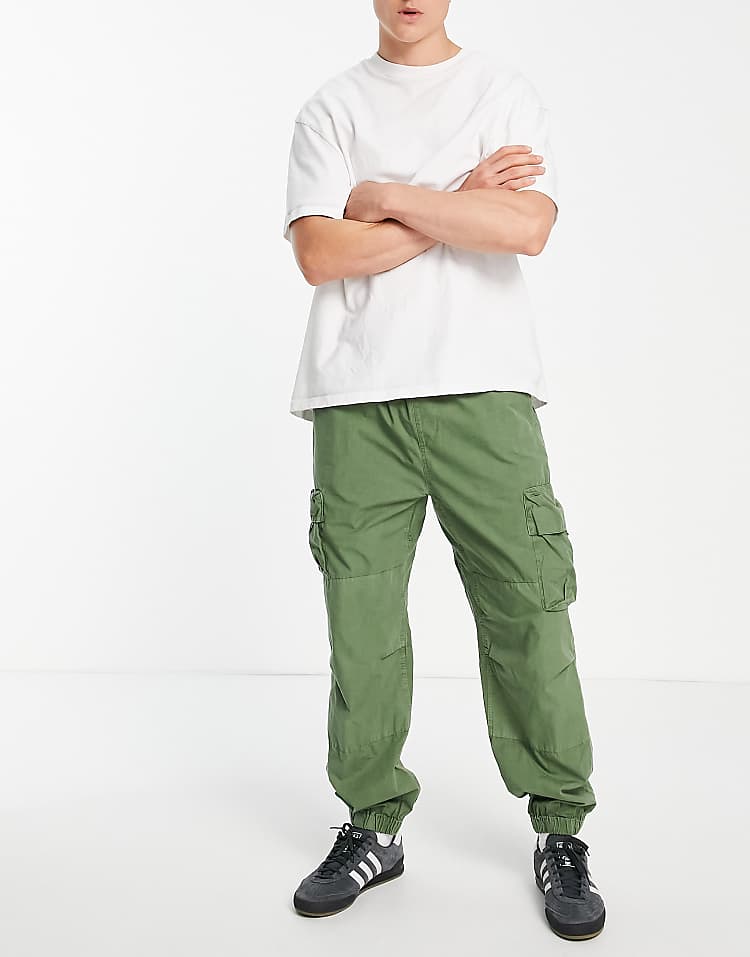 https://images.asos-media.com/products/carhartt-wip-berm-cargo-pant-in-khaki/202087737-3?$n_750w$&wid=750&fit=constrain