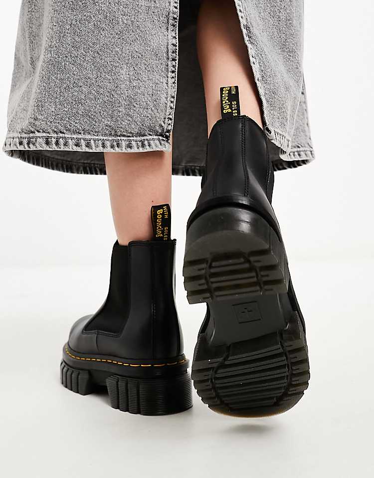 https://images.asos-media.com/products/dr-martens-audrick-chunky-flat-chelsea-boot-in-black/203427093-2?$n_750w$&wid=750&fit=constrain