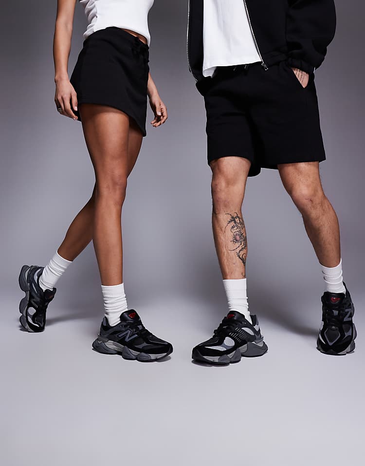 https://images.asos-media.com/products/new-balance-9060-trainers-in-black-and-dark-grey/203635856-1-blackgrey?$n_750w$&wid=750&fit=constrain