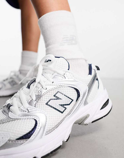 https://images.asos-media.com/products/new-balance-530-trainers-in-white-and-grey/204470705-4?$n_750w$&wid=750&fit=constrain