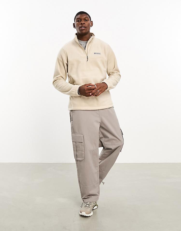 https://images.asos-media.com/products/columbia-steens-mountain-half-zip-fleece-in-stone/204771426-4?$n_750w$&wid=750&fit=constrain