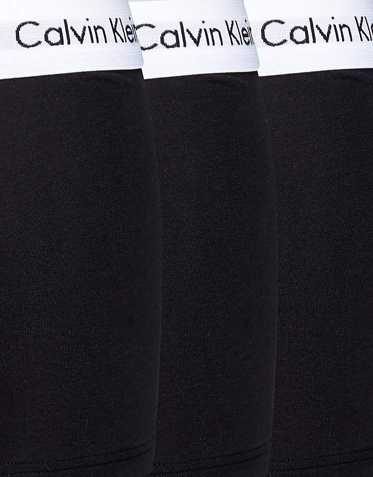 https://images.asos-media.com/products/calvin-klein-cotton-stretch-3-pack-low-rise-trunks-in-black/204962958-3?$n_750w$&wid=750&fit=constrain