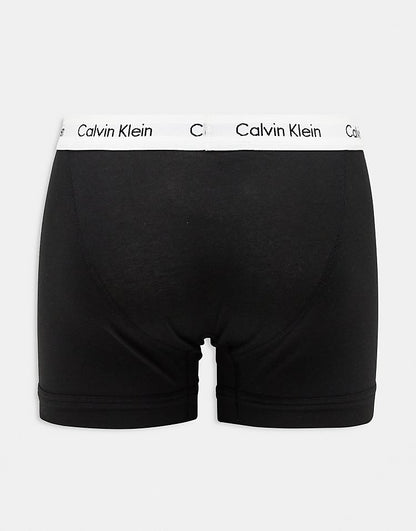 https://images.asos-media.com/products/calvin-klein-cotton-stretch-3-pack-trunks-in-black/204962978-2?$n_750w$&wid=750&fit=constrain