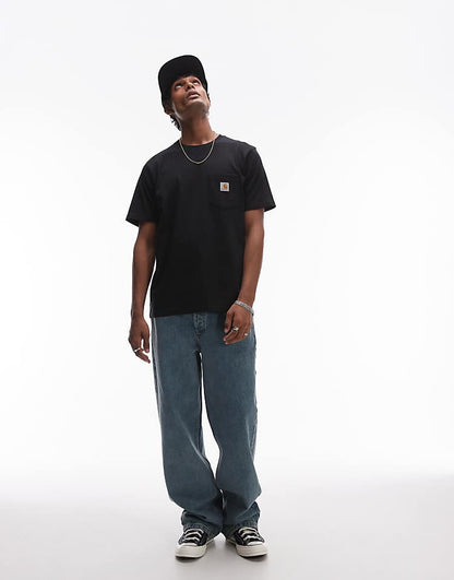 https://images.asos-media.com/products/carhartt-wip-pocket-t-shirt-in-black/205189590-2?$n_750w$&wid=750&fit=constrain