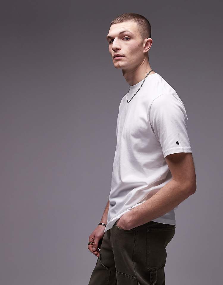 https://images.asos-media.com/products/carhartt-wip-base-t-shirt-in-white/205189641-1-white?$n_750w$&wid=750&fit=constrain