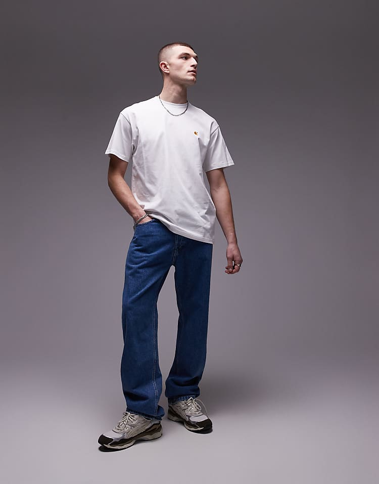 https://images.asos-media.com/products/carhartt-wip-chase-t-shirt-in-white/205189704-2?$n_750w$&wid=750&fit=constrain