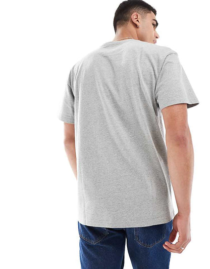 https://images.asos-media.com/products/carhartt-wip-chase-t-shirt-in-grey/205189737-4?$n_750w$&wid=750&fit=constrain