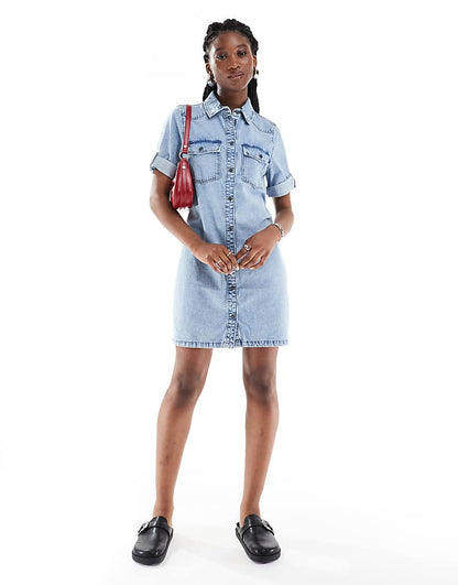 https://images.asos-media.com/products/noisy-may-rolled-sleeve-denim-mini-dress-in-light-blue-wash/206012748-3?$n_750w$&wid=750&fit=constrain