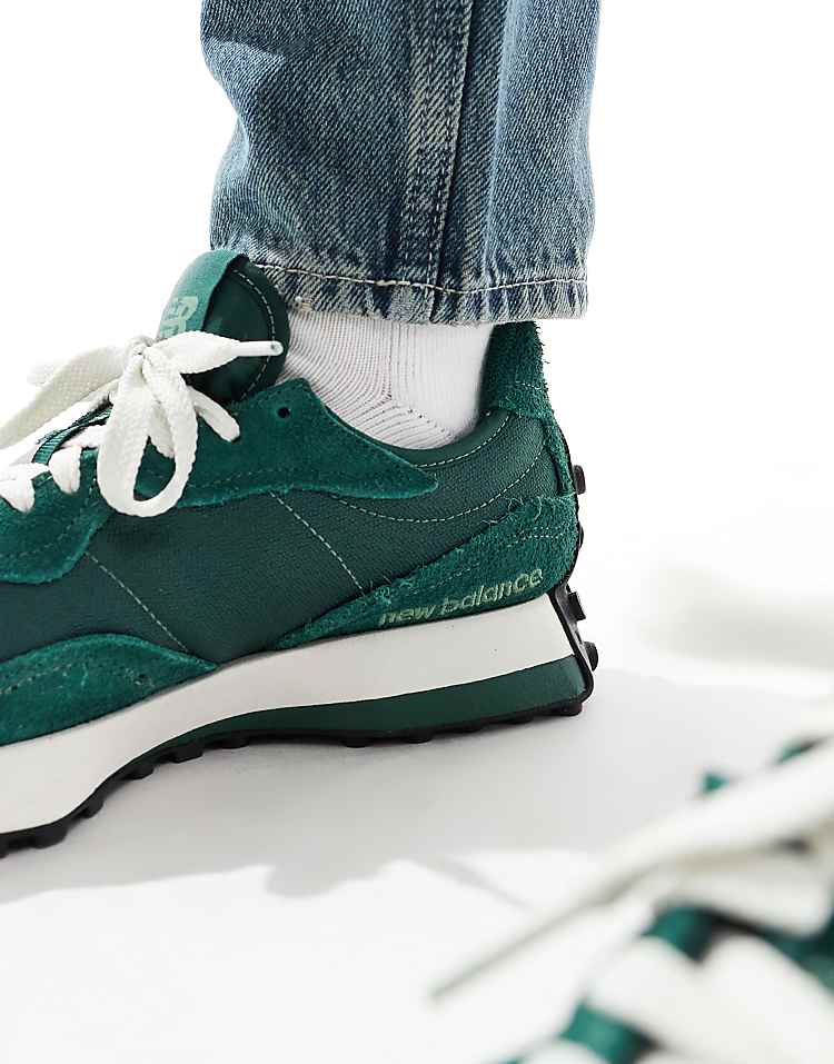 https://images.asos-media.com/products/new-balance-327-trainers-in-dark-green/206020081-4?$n_750w$&wid=750&fit=constrain