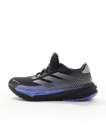 https://images.asos-media.com/products/adidas-running-supernova-gtx-trainers-in-black-and-blue/206667225-2?$n_750w$&wid=750&fit=constrain