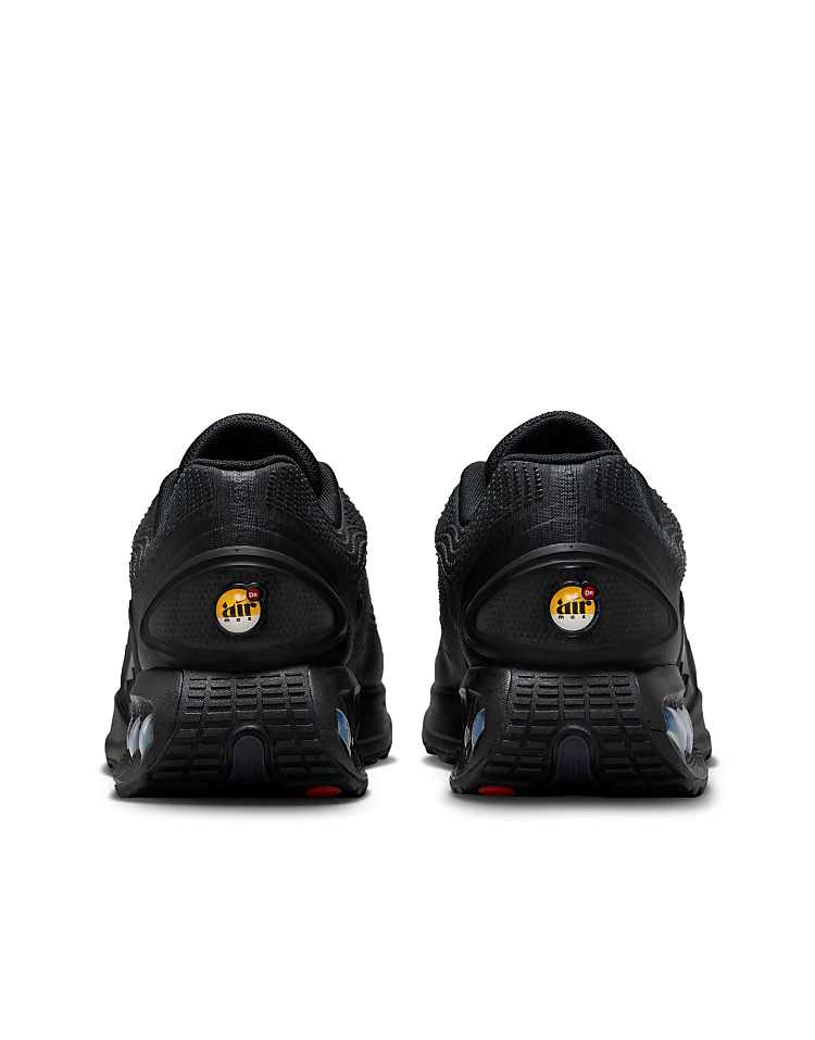 https://images.asos-media.com/products/nike-air-max-dn-trainers-in-black/206702604-2?$n_750w$&wid=750&fit=constrain