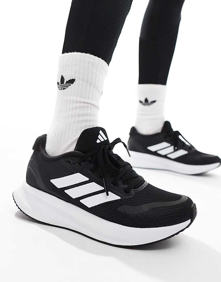 https://images.asos-media.com/products/adidas-running-runfalcon-trainers-in-black-and-white/206885323-5?$n_750w$&wid=750&fit=constrain