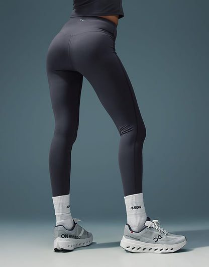 https://images.asos-media.com/products/4505-icon-soft-touch-yoga-gym-legging-in-granite-grey/207059795-2?$n_750w$&wid=750&fit=constrain