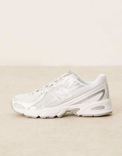 https://images.asos-media.com/products/new-balance-740-trainers-in-white-and-silver/207096084-2?$n_750w$&wid=750&fit=constrain