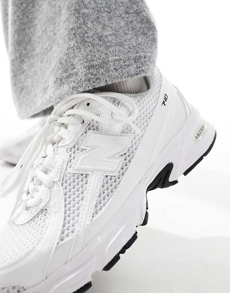 https://images.asos-media.com/products/new-balance-740-trainers-in-white/207206557-5?$n_750w$&wid=750&fit=constrain