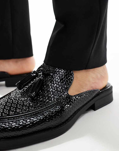 https://images.asos-media.com/products/asos-design-mule-loafers-in-black-patent-with-weave-detail/207228109-2?$n_750w$&wid=750&fit=constrain