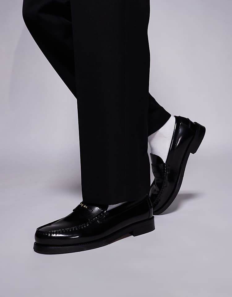 https://images.asos-media.com/products/walk-london-dalston-penny-loafer-in-black-smooth-leather/207273862-1-black?$n_750w$&wid=750&fit=constrain