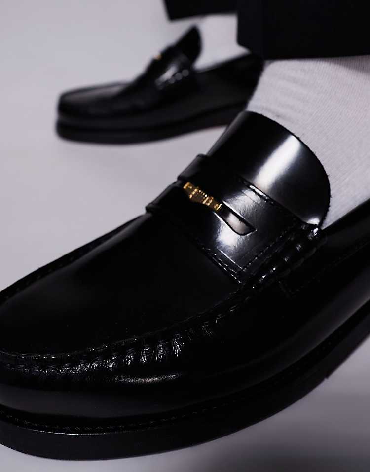 https://images.asos-media.com/products/walk-london-dalston-penny-loafer-in-black-smooth-leather/207273862-3?$n_750w$&wid=750&fit=constrain