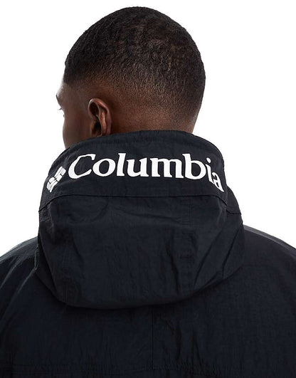 https://images.asos-media.com/products/columbia-challenger-windbreaker-anorak-in-black/207345919-2?$n_750w$&wid=750&fit=constrain