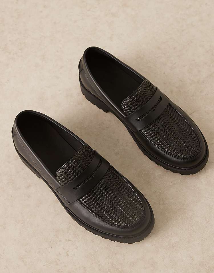 https://images.asos-media.com/products/asos-design-loafers-in-black-with-weave-apron/207388164-4?$n_750w$&wid=750&fit=constrain