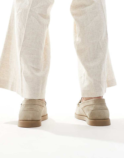 https://images.asos-media.com/products/asos-design-loafers-in-stone-suede-with-tassel/207418740-2?$n_750w$&wid=750&fit=constrain