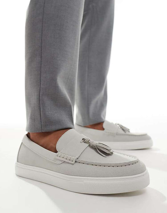 https://images.asos-media.com/products/asos-design-tassle-cupsole-loafer-in-grey/207419718-1-grey?$n_750w$&wid=750&fit=constrain