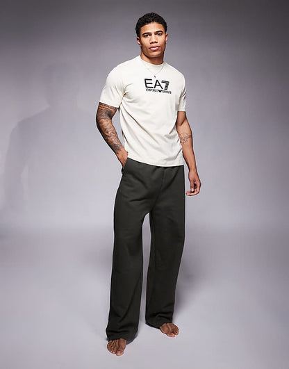 https://images.asos-media.com/products/armani-ea7-central-logo-t-shirt-in-beige/207559165-3?$n_750w$&wid=750&fit=constrain