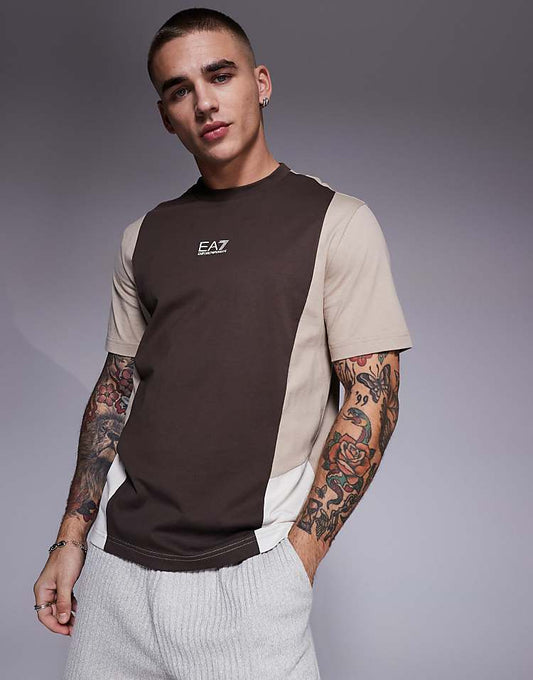 https://images.asos-media.com/products/armani-ea7-colour-block-central-logo-t-shirt-in-brown/207559318-1-chocolatebrown?$n_750w$&wid=750&fit=constrain