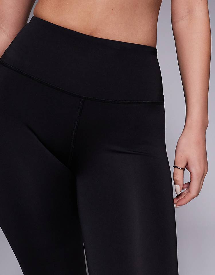 https://images.asos-media.com/products/4505-hourglass-icon-bum-sculpt-high-waist-gym-legging-in-black/207650902-5?$n_750w$&wid=750&fit=constrain