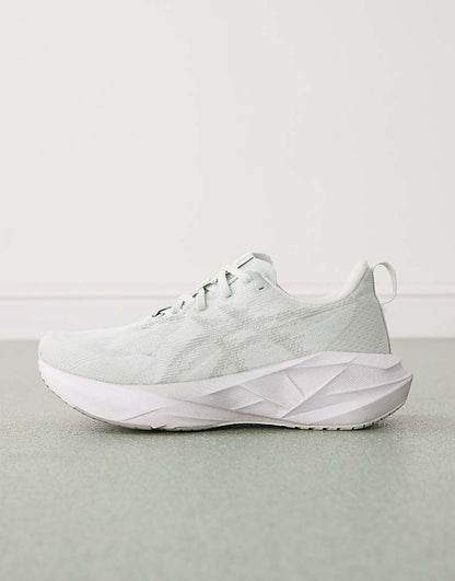 https://images.asos-media.com/products/asics-novablast-5-trainers-in-aqua-and-white/207652389-2?$n_750w$&wid=750&fit=constrain