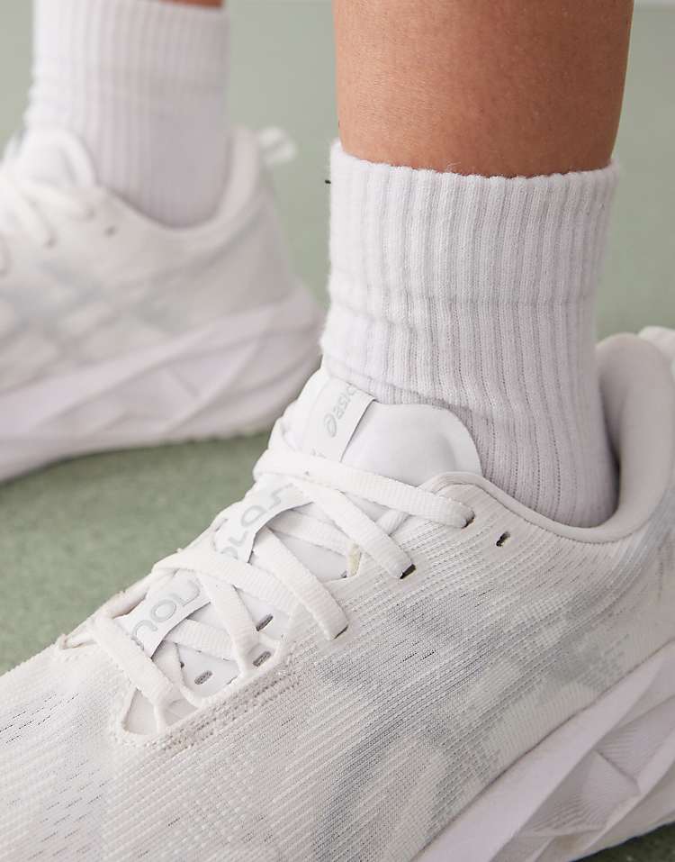 https://images.asos-media.com/products/asics-novablast-5-trainers-in-white/207652416-5?$n_750w$&wid=750&fit=constrain