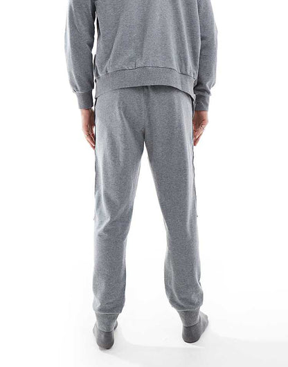 https://images.asos-media.com/products/emporio-armani-bodywear-logo-lounge-joggers-in-grey-marl-co-ord/207696159-2?$n_750w$&wid=750&fit=constrain