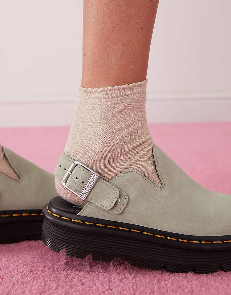 https://images.asos-media.com/products/dr-martens-zebzag-mules-in-sage-green/207782144-4?$n_750w$&wid=750&fit=constrain