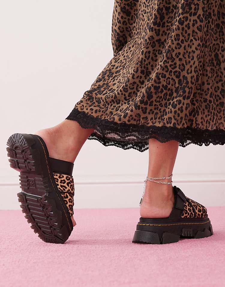 https://images.asos-media.com/products/dr-martens-mattison-slides-in-leopard-print/207782212-3?$n_750w$&wid=750&fit=constrain