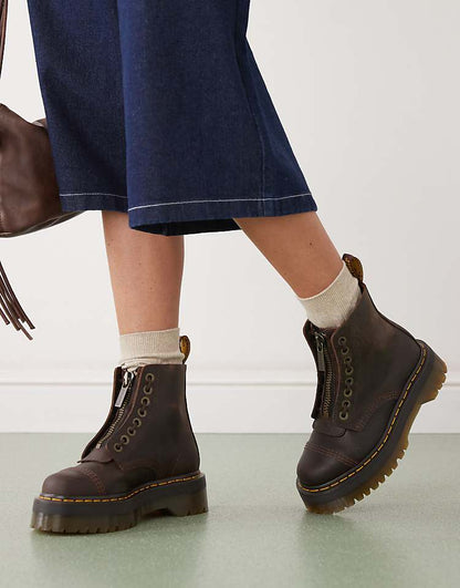 https://images.asos-media.com/products/dr-martens-sinclair-boots-in-brown/207782310-1-brown?$n_750w$&wid=750&fit=constrain