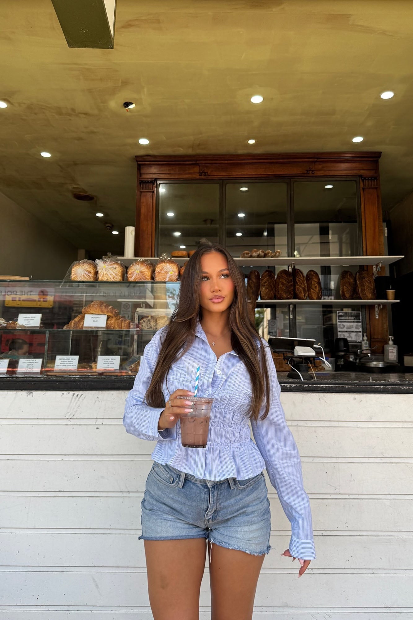 https://cdn.shopify.com/s/files/1/0293/9277/files/3-03-25__264_Focused_On_Me_Striped_Shirt_White-Blue_JR.jpg?v=1746204187
