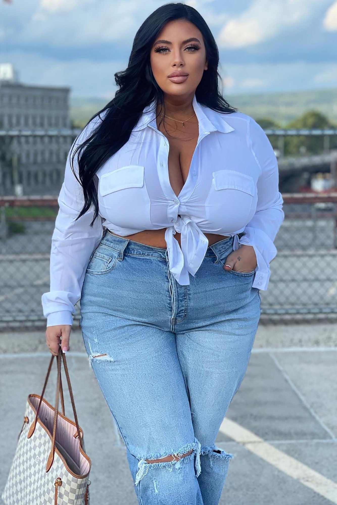 https://cdn.shopify.com/s/files/1/0293/9277/products/YouBetterWorkShirtII-White_MER_PLUS.jpg?v=1664311574