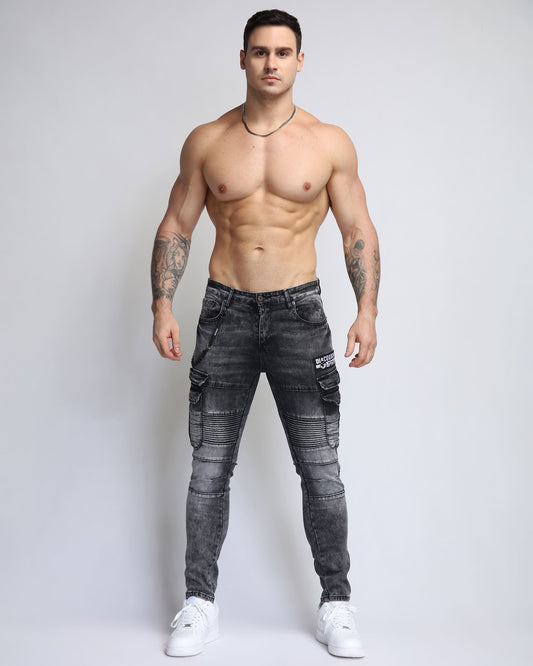 Stylish Logeqi badge design workwear jeans in a slim fit, perfect for casual and professional settings